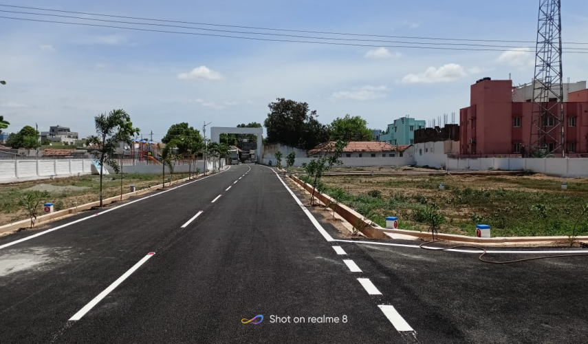 Velan Avenue