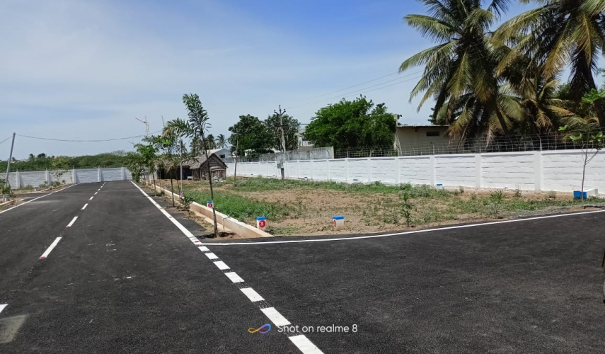 Velan Avenue