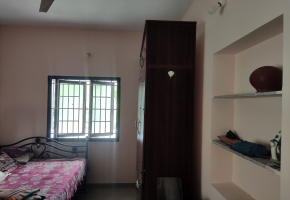 2 BHK House for sale in Chinnavedampatti