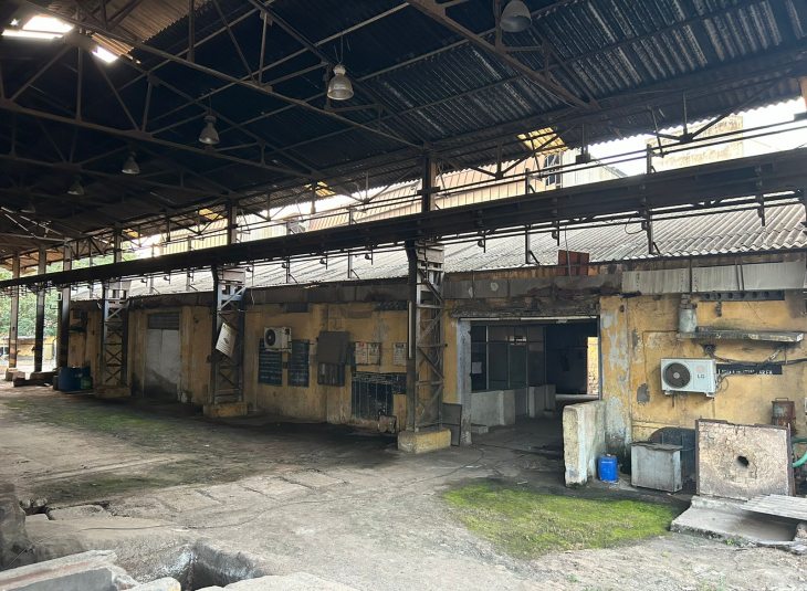 20000 Sq.Ft,  Warehouse