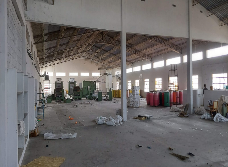 24000 Sq.Ft,  Warehouse