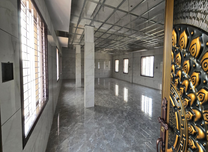 1700 Sqft, Commercial Office / Space in Athipalayam