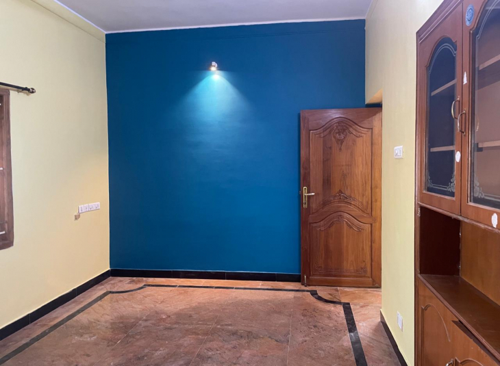 2000 Sq.Ft, 2 BHK Independent House / Villa