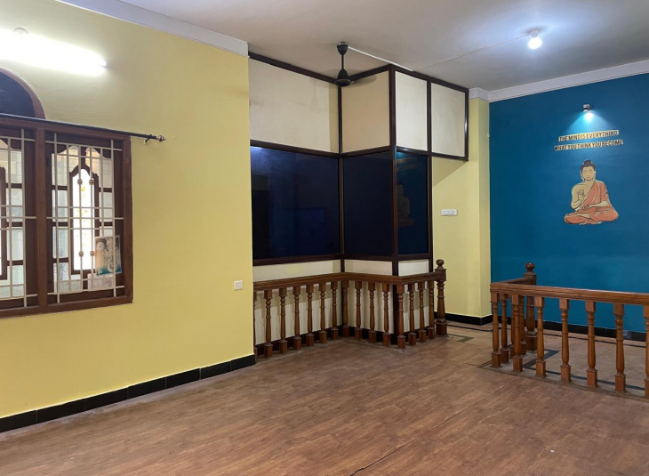 2000 Sq.Ft, 2 BHK Independent House / Villa