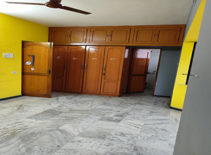 1500 Sq.Ft,  Commercial Office / Space